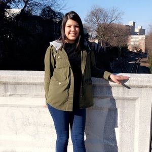 Meet your Posher, Kimberly